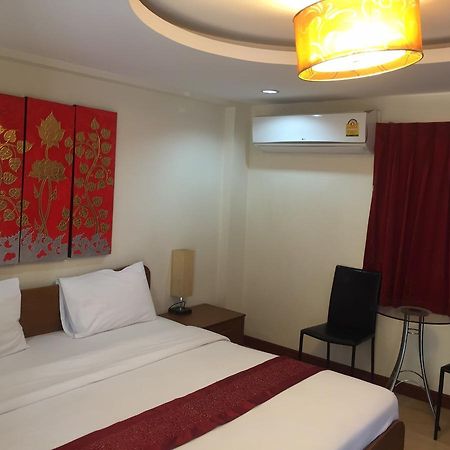 Steak And Co. Boutique Hotel Pattaya Esterno foto